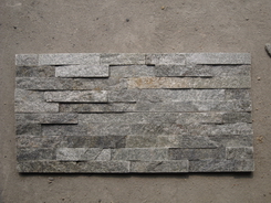 green Quartzite 4 Stripes Wall Stone