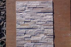 Quartzite 5 stripes ledge stone veneer