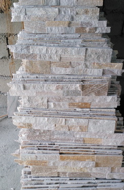 Quartzite silver 24